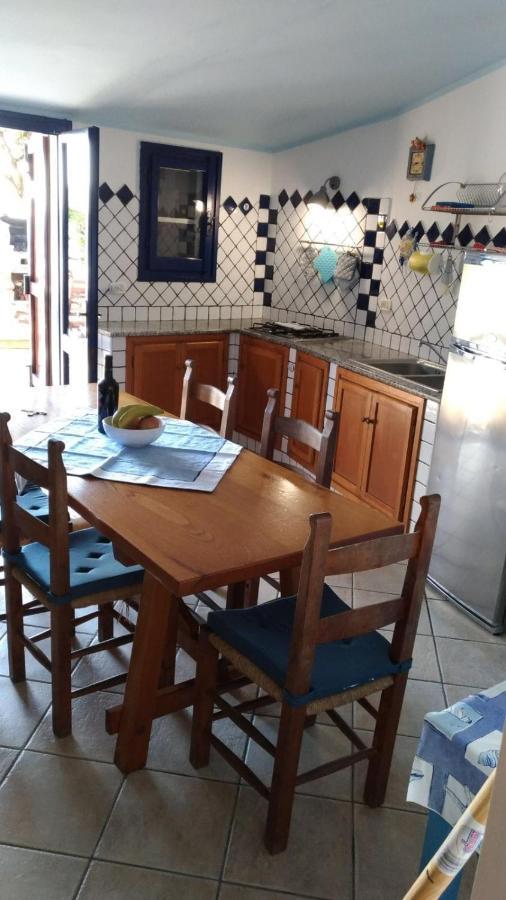 Villa Vera Trifamigliare Con Ingresso Diretto 20 Mt Al Mare Clima Wi-Fi Bbq Cala Liberotto Eksteriør billede